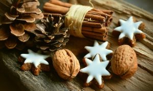 Idee e soluzioni per le decorazioni natalizie a casa